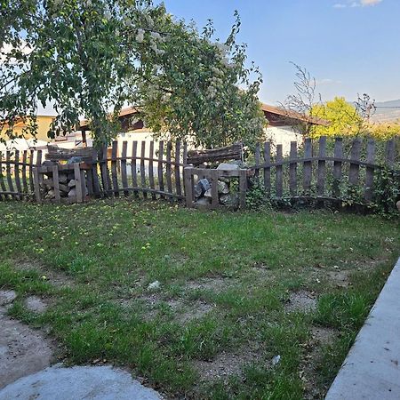 Къща За Гости Елит Sapareva Banya Exterior photo